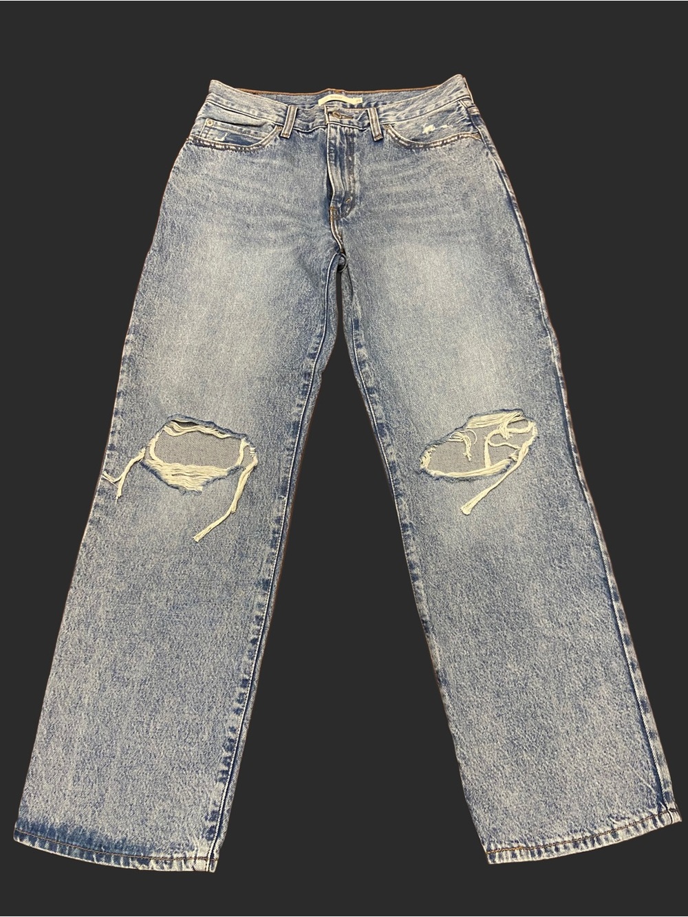 Levi's '94 ripped baggy jeans in a light blue denim wash. Size 29 - Picture 4 of 14